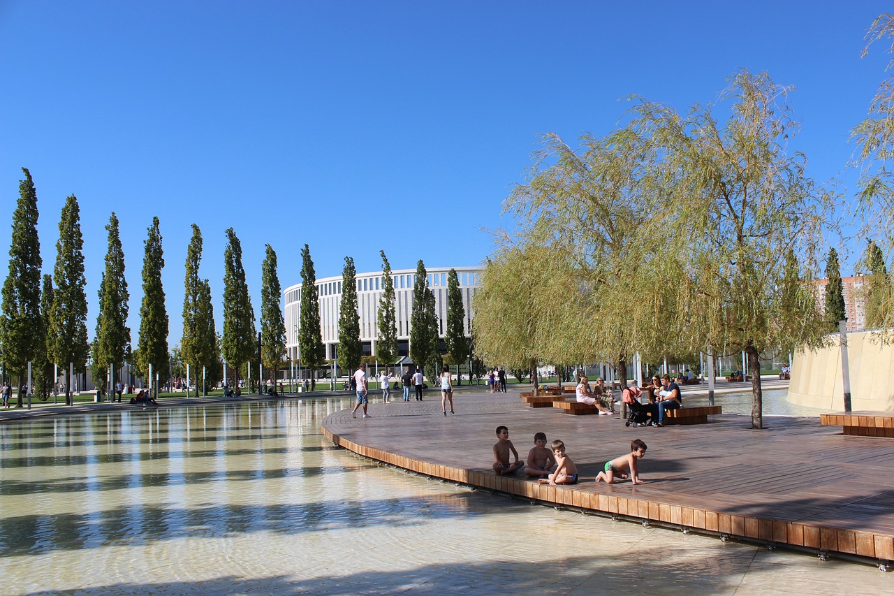 赫罗纳和曼 赫罗纳和曼